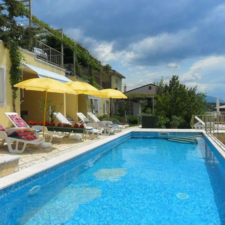 Apartments Zlato - With Pool Senj  Zewnętrze zdjęcie