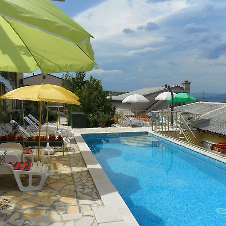 Apartments Zlato - With Pool Senj  Zewnętrze zdjęcie
